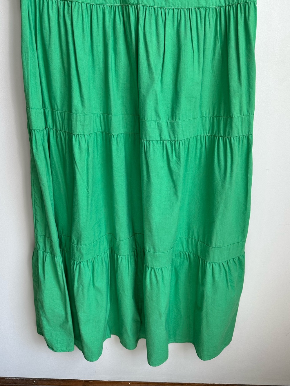 LOFT Tiered Puff Sleeve Midi Dress in Kelly Green Size 12 - Picture 5 of 15